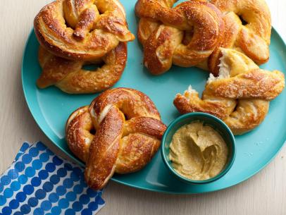 Homemade Soft Pretzels