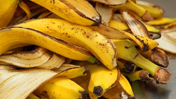 Can You Eat Banana Peels?